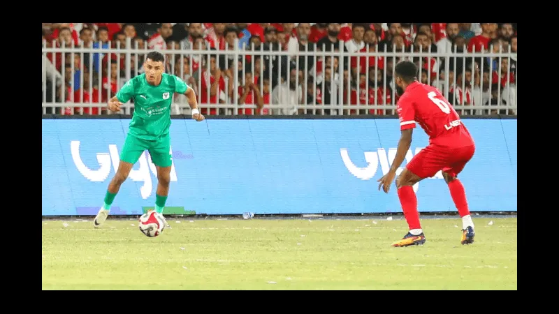 Cầu thủ Al Ittihad chiến đấu quyết liệt để giành chiến thắng trước Al Masry